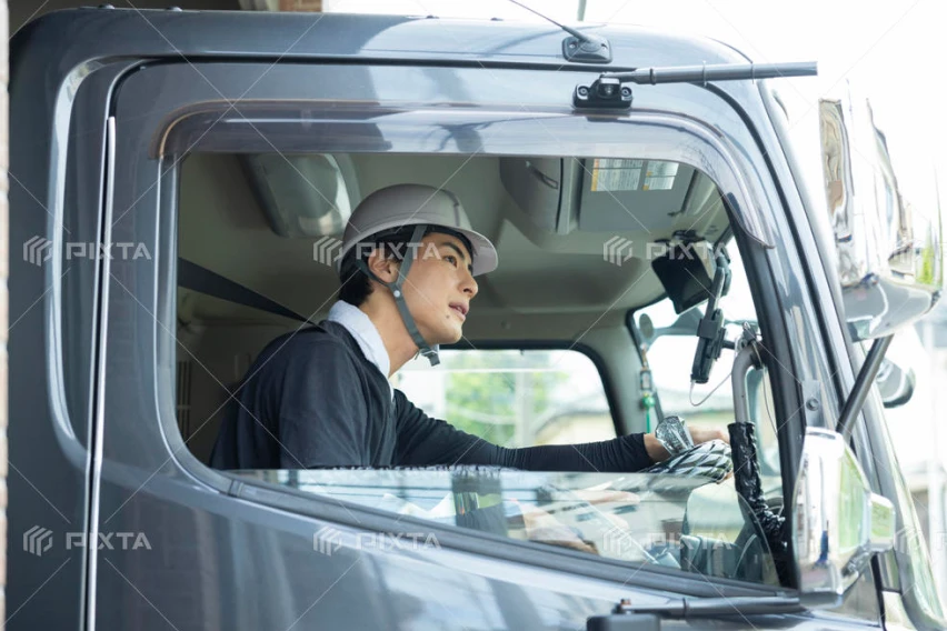 現場に車が足りない